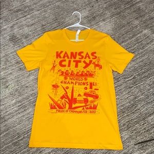 A Canvas Chiefs t-shirt.
